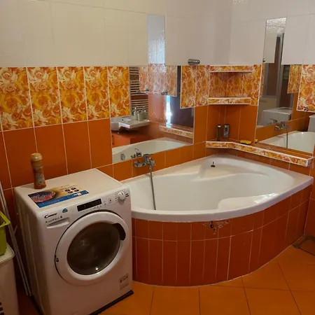 Luxusne S Vyhladom Pre 4 Osoby Daire