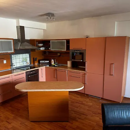 Apartment Vyhodne Pre Rodinu Alebo 4 Osoby *