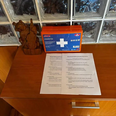 Vyhodne Ubytovanie Pre Rodinu Alebo 4 Osoby Bratislava